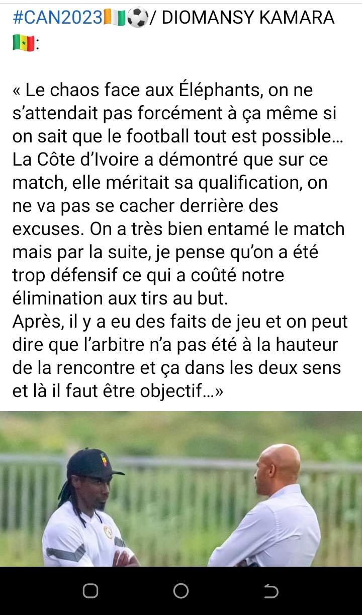 Quatrième Image de Football. CAN2023🇨🇮⚽️/ DIOMANSY KAMARA 🇸🇳: Dans cette analyse post-match de Diomansy Kamara après la confrontation entre le Sénégal et la Côte d'Ivoire lors de la CAN 2023, l'ancien international sénégalais partage ses impressions et opinions sur la performance de son équipe. Tout en reconnaissant que le football est imprévisible, Kamara souligne que la Côte d'Ivoire a justifié sa qualification. L'énoncé initial aborde le début prometteur du match pour le Sénégal, mais Kamara critique la posture défensive adoptée par son équipe, pointant du doigt cette stratégie comme la cause de l'élimination aux tirs au but. Cependant, il reconnaît qu'il y a eu des éléments de jeu décisifs et critique l'arbitrage, soulignant des erreurs dans les deux sens. Cette déclaration suscite diverses réflexions sur les aspects clés du match. La première partie de l'analyse soulève des questions sur la tactique du Sénégal, interrogeant si une approche plus offensive aurait pu changer le cours du match. Kamara suggère peut-être des ajustements tactiques qui auraient pu être faits pour mieux contrer l'équipe ivoirienne. En ce qui concerne l'arbitrage, Kamara exprime son mécontentement envers l'arbitre, indiquant que des décisions contestables ont eu un impact sur le déroulement de la rencontre. Cette observation soulève des discussions sur l'importance de l'arbitrage dans le football professionnel et la nécessité de mesures pour améliorer la qualité des décisions arbitrales. En continuant sur le thème de l'arbitrage, Kamara pourrait élaborer sur des exemples spécifiques de décisions contestées et discuter de l'impact émotionnel et psychologique sur les joueurs et les supporters. Cela pourrait inclure des incidents spécifiques du match en question, soulignant comment de telles situations peuvent influencer le cours d'un tournoi majeur comme la CAN. Par ailleurs, l'ancien joueur pourrait discuter des répercussions de l'élimination pour l'équipe sénégalaise, évoquant des aspects tels que les attentes du public, la pression sur les joueurs et le management de l'équipe nationale. En abordant ces sujets, Kamara offre une perspective approfondie sur les coulisses du football de haut niveau et sur la manière dont les performances des équipes nationales influent sur le moral des supporters. En conclusion, Diomansy Kamara soulève des points cruciaux concernant le match contre la Côte d'Ivoire lors de la CAN 2023. Son analyse approfondie sur la tactique de jeu, l'arbitrage et les conséquences psychologiques de l'élimination enrichit la compréhension du lecteur sur les enjeux du football international. En élargissant le sujet, il est possible d'explorer davantage les aspects tactiques du match, les implications pour l'avenir du football sénégalais et les réformes potentielles nécessaires dans le domaine de l'arbitrage.