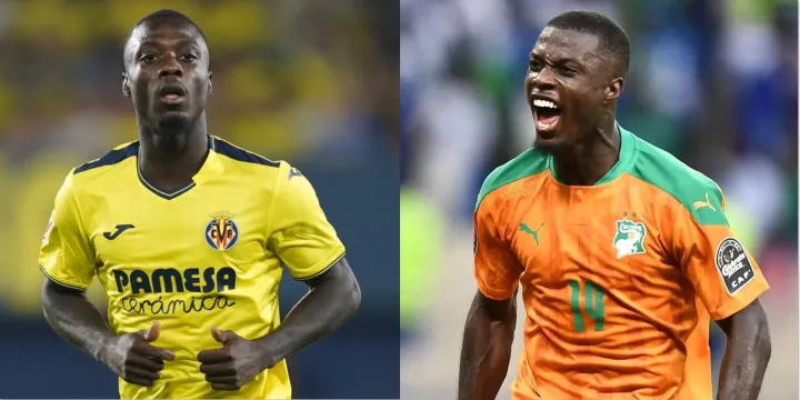 Image de Football. Après plusieurs saisons marquées par les déceptions et les performances en demi-teinte, Nicolas Pépé semble avoir enfin trouvé un nouveau souffle du côté de Villarreal. Sous la houlette de Marcelino, l'ailier ivoirien, âgé de 29 ans, enchaîne les prestations convaincantes, tout en retrouvant un rôle important en sélection nationale. Pour Pépé, c'est l'heure de la reconquête, aussi bien sur les terrains espagnols que sous les couleurs des Éléphants de Côte d'Ivoire. Une trajectoire semée d'embûches depuis le départ de Lille Depuis son départ du LOSC Lille pour Arsenal à l'été 2019, contre la somme record de 80 millions d'euros, Nicolas Pépé n'a jamais vraiment réussi à s'imposer parmi les Élites de la Premier League. Arrivé à Londres avec le statut de transfert le plus cher de l'histoire des Gunners, l'attaquant ivoirien a eu du mal à justifier cet investissement colossal. Les attentes étaient énormes, mais les performances, elles, n'ont pas suivi. Malgré des éclats de talent et des moments de brillance, Pépé n'a jamais pu trouver la régularité nécessaire pour convaincre les supporters d'Arsenal et son staff technique. S'en est suivi un prêt à l'OGC Nice, où, malgré un début prometteur, il a fini par décevoir, avant de tenter une nouvelle expérience en Turquie, à Trabzonspor. Même s'il a inscrit six buts et délivré trois passes décisives en 23 matchs, ses performances n'ont pas permis de le remettre sous le feu des projecteurs. C'est pourquoi, lorsque Villarreal a annoncé l'arrivée de l'Ivoirien en août dernier, beaucoup ont été surpris. Le joueur arrivait libre, sans préparation réelle après une pré-saison tronquée. Cependant, Pépé semble avoir trouvé, au sein du "sous-marin jaune", un environnement qui lui permet de s'épanouir à nouveau et de retrouver le plaisir du jeu. Sous la houlette de l'entraîneur Marcelino, Nicolas Pépé est en train de progressivement se reconstruire. Bien que ses statistiques actuelles ne soient pas encore éblouissantes, l'impact de l'Ivoirien sur le jeu de Villarreal est indéniable. Il s'intègre de mieux en mieux dans le dispositif mis en place par son coach, apportant sa vitesse, sa créativité et sa technique qui en avaient fait l'un des meilleurs joueurs de Ligue 1 durant la saison 2018-2019. Lors d'une rencontre contre le FC Barcelone, malgré une lourde défaite 5-1, Pépé a fait preuve de sa combativité et de son potentiel. Il a notamment inscrit un but qui fut finalement refusé pour une question de quelques centimètres, mais cette performance a suffi à prouver qu'il était sur la bonne voie. Marcelino n'a pas manqué de louer son joueur : « Il a fait un grand match. S'il parvient à être régulier, il pourra nous apporter beaucoup de satisfaction ». De son côté, Pépé reste lucide sur son parcours et ses ambitions. « Quand on te donne beaucoup de confiance, tout devient plus facile pour n'importe quel joueur. Personnellement, je sais ce que je vaux. Je veux avant tout me prouver à moi-même que je suis capable de performer à haut niveau », a-t-il confié lors d'une interview pour Eurosport. Cette nouvelle dynamique semble avoir permis à Pépé de se libérer d'une partie de la pression qui pesait sur ses épaules depuis son transfert record. Un retour en sélection nationale sous le signe de la rédemption Parallèlement à sa relance en club, Nicolas Pépé a fait un retour remarqué avec la sélection nationale de Côte d'Ivoire. Absence remarquée pendant plusieurs matchs, le joueur de 29 ans a retrouvé les Éléphants pour les éliminatoires de la Coupe d'Afrique des Nations (CAN) 2025. Le 14 octobre dernier, lors du match contre la Sierra Leone disputé à San Pedro, Pépé a ouvert le score, contribuant à la large victoire 4-1 de la Côte d'Ivoire. Ce but, inscrit sous le maillot des Éléphants, est une véritable bouffée d'air frais pour Pépé, qui semble avoir retrouvé une certaine sérénité et un plaisir de jouer perdu ces dernières années. Sa prestation, marquée par de belles initiatives offensives et une implication constante, est un signe que l'Ivoirien est prêt à redevenir un élément central dans le dispositif de son sélectionneur. « Je suis très heureux de revenir en sélection et de pouvoir contribuer à notre qualification. Représenter mon pays est toujours un honneur », a-t-il affirmé avec enthousiasme. Pour la Côte d'Ivoire, qui accueillera la CAN 2025, le retour en forme de Pépé est une excellente nouvelle. Les Éléphants ont besoin de leurs meilleurs éléments pour préparer cette compétition où ils auront à cœur de briller devant leur public. La sélection ivoirienne, qui a remporté la CAN en 2015, espère que le talent et l'expérience de Nicolas Pépé contribueront à faire vibrer tout un pays à nouveau. L'histoire de Nicolas Pépé est celle d'une reconquête personnelle. Après avoir été propulsé sur le devant de la scène avec Lille, il a dû faire face aux difficultés d'un transfert énorme à Arsenal, avant de tenter de se relancer successivement en France et en Turquie. Aujourd'hui, à Villarreal, il semble à nouveau prêt à montrer tout l'étendue de son talent. Mais pour que cette relance soit pleinement réussie, Pépé devra faire preuve de régularité, tant en club qu'en sélection. Villarreal est un environnement propice à son épanouissement, et le soutien de Marcelino est un atout majeur dans cette quête. D'un point de vue tactique, le style de jeu du "sous-marin jaune" semble convenir à ses qualités : rapidité, dribbles incisifs, capacité à provoquer l'adversaire et à faire la différence dans les zones décisives. En équipe nationale, sa contribution sera essentielle pour mener les Éléphants jusqu'à la CAN 2025. Les attentes sont grandes, mais Pépé, qui a souvent été critiqué pour son irrégularité, semble aujourd'hui plus mature et conscient de ce qu'il doit apporter à son équipe. Le talent n'a jamais été remis en question, mais c'est dans l'attitude, la constance et l'engagement que Pépé doit maintenant être exemplaire. L'importance de la confiance dans la relance d'un joueur La carrière de Nicolas Pépé illustre parfaitement l'importance de la confiance dans la réussite d'un joueur professionnel. Après des passages difficiles à Arsenal, Nice et Trabzonspor, où il a souvent été pointé du doigt pour ses contre-performances, Pépé semble avoir trouvé, à Villarreal, un environnement qui lui offre la stabilité nécessaire pour se reconstruire. « Quand un joueur ne se sent pas soutenu, c'est très difficile de donner le meilleur de soi-même », explique un analyste sportif espagnol. « Avec Marcelino, il est clair que Pépé a trouvé un entraîneur qui croit en lui, qui lui parle, et qui l'intègre pleinement dans son projet. Cette confiance est fondamentale, surtout pour un joueur aussi talentueux que Pépé ». L'appui de ses coéquipiers est également essentiel. Au sein de l'effectif de Villarreal, Pépé semble être bien intégré, et cela se reflète sur le terrain. La confiance retrouvée en club et l'assurance d'un rôle décisif en sélection permettent à l'Ivoirien de s'exprimer sans retenue, et ses dernières performances en sont la preuve. Nicolas Pépé est aujourd'hui à un tournant de sa carrière. Son retour en forme sous les couleurs de Villarreal et avec la sélection ivoirienne est encourageant, mais il reste encore du chemin à parcourir pour retrouver le niveau qui était le sien à Lille. La régularité, l'engagement et la capacité à répondre présent dans les moments clés seront déterminants pour la suite de sa carrière. Le public ivoirien, qui a tant vibré au rythme de ses prouesses en sélection, espère voir Nicolas Pépé mîner les Éléphants vers une nouvelle épopée continentale. Les prochains mois seront décisifs pour mesurer sa capacité à maintenir le cap et à continuer sur cette lancée positive. Mais la question demeure : Nicolas Pépé parviendra-t-il à transformer cette renaissance en un réel retour au sommet, aussi bien en club qu'en sélection ?