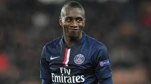 Deuxième Image de Football. La semaine dernière, vous avez été plus de 13 000 à élire symboliquement le Ballon d'Or de la Ligue 1. Avec 10% des voix, Blaise Matuidi est cinquième. Une position qui ne change rien à ce que Papin, l’une des légendes du football français, pense du joueur. Selon Papin, Matuidi n’a pas de pareille en Europe en son poste.