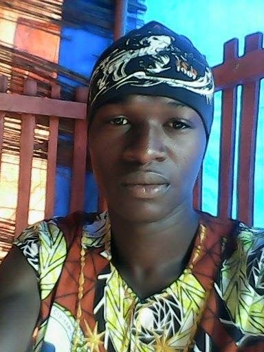 Quatrième Image de Rencontres. Je suis nabayaogo lassane.j'ai 24 ans , je suis burkinabé et j'habite a bobo dioulasso . je veux des relations serieuses et sincerts ,surtous amoureuses.