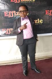 Image de Célébrités. L'acteur de Nollywood bien connu pour son humour et pour sa particularité d'être de petite taille, Chinedu Ikedieze ,vient d'avoir un an de plus et je veux juste lui rendre hommage à travers cette dédicace.