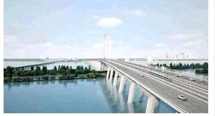 Image de Politique. Dans le but de faciliter la mobilité dans le grand Abidjan, le gouvernement n'a cessé d'entreprendre la construction de plusieurs infrastructures, notamment des ponts. Bientôt, un autre chantier démarrera, celui du 6ème pont. Il reliera les communes de Bingerville et de Grand Bassam. Les travaux seront exécutés par PFO. Un soulagement pour les populations de Bassam et Bingerville quand on sait tout l'effort qu'elles doivent faire pour passer d'une commune à l'autre. Que pensez vous de ce nouveau projet?