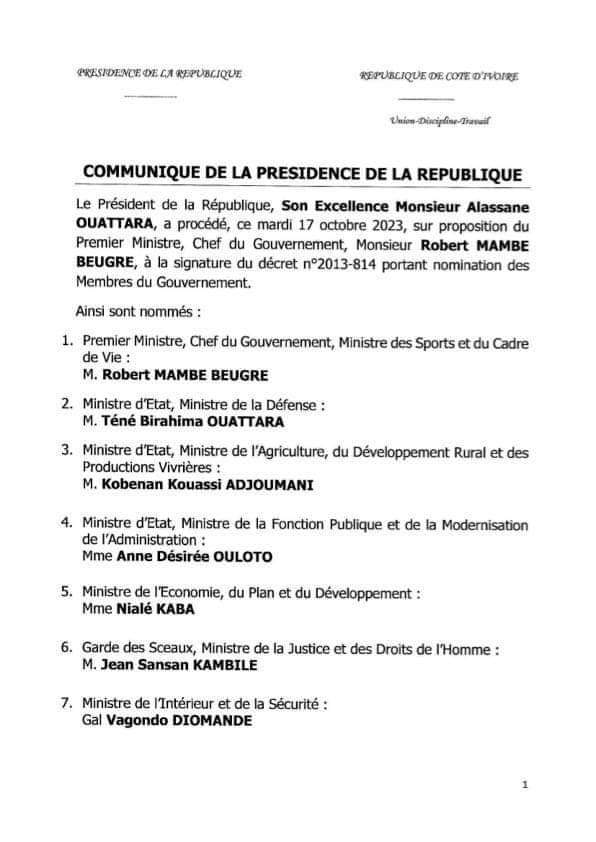 Image de Politique. La liste des membres du nouveau gouvernement ivoirien a été afin révélé ce jour. Hormis le Premier Ministre qui a été remplacé, la plupart des membres du précédent gouvernement a été reconduit. Je vous laisse découvrir la liste et n'hésitez pas à laisser votre avis.