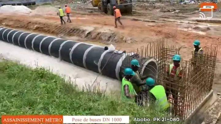 Image de Société. Depuis quelques heures, je constate la mise en exergue du progrès des travaux de la ligne 1 du métro d'Abidjan. À en croire les images, le chantier avance considérablement mais pensez-vous que le délai de 2025 pourra-t-il être respecté?