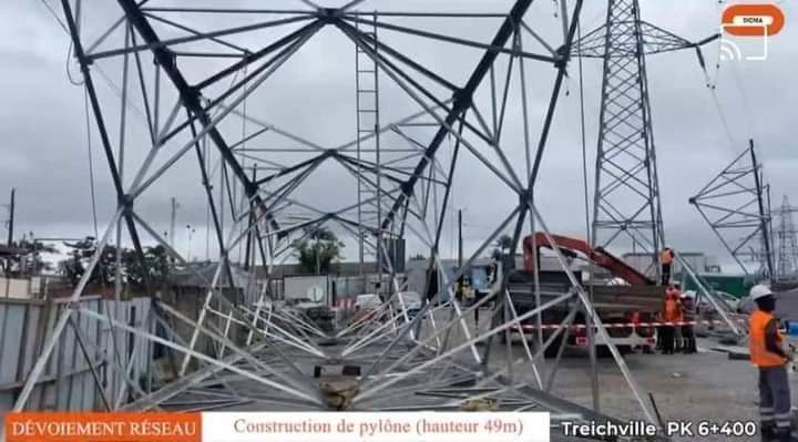 Deuxième Image de Société. Depuis quelques heures, je constate la mise en exergue du progrès des travaux de la ligne 1 du métro d'Abidjan. À en croire les images, le chantier avance considérablement mais pensez-vous que le délai de 2025 pourra-t-il être respecté?