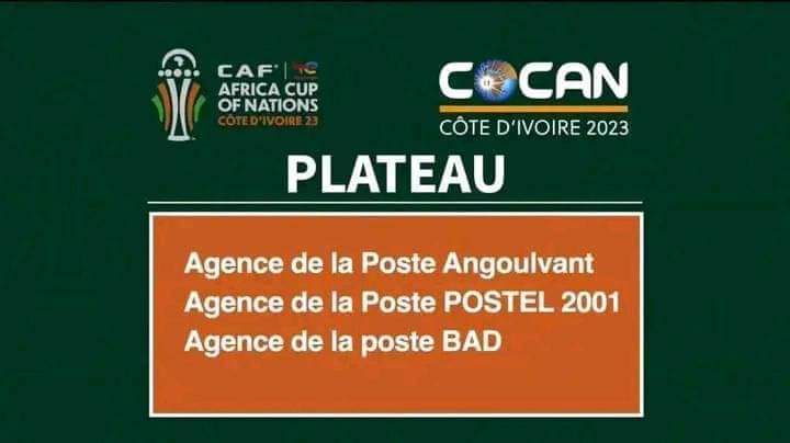 Troisième Image de Football. La Coupe d'Afrique des Nations (CAN) 2023 en Côte d'Ivoire s'annonce non seulement comme un événement sportif majeur, mais aussi comme une occasion pour les organisateurs de relever certains défis logistiques, en particulier la gestion des billets de match. Dans cette perspective, le Comité d'Organisation de la Coupe d'Afrique des Nations (COCAN) a pris des mesures significatives pour faire face au problème de la non-disponibilité des billets en ouvrant 51 nouveaux points de vente de tickets physiques. La décision d'ouvrir ces nouveaux points de vente vise à garantir un accès plus large aux billets, répondant ainsi aux préoccupations des fans de football qui ont pu rencontrer des difficultés pour obtenir des billets par le passé. Cette expansion des points de vente contribuera également à réduire la pression sur les points existants, améliorant ainsi l'efficacité de la distribution des billets. Cependant, la disponibilité accrue des billets s'accompagne de nouvelles règles strictes établies par le COCAN. Afin de contrer la fraude et de freiner la revente illégale des billets, il est désormais formellement interdit à toute personne d'acheter plus de deux billets. Cette limitation a été mise en place pour assurer une distribution équitable des billets parmi les supporters et pour dissuader les individus cherchant à tirer profit de la demande croissante en billets de la CAN 2023. En outre, des exigences supplémentaires ont été ajoutées au processus d'achat des billets. Outre l'achat traditionnel, les fans doivent maintenant présenter une pièce d'identification lors de l'achat des billets. Cette mesure vise à renforcer la sécurité du processus d'achat en vérifiant l'identité des personnes qui acquièrent les billets, réduisant ainsi les risques de fraude et de contrefaçon. L'objectif central de ces mesures est de bloquer le marché illicite des billets de matchs. La revente de billets à des prix exorbitants par des revendeurs tiers a souvent été un problème lors d'événements sportifs majeurs. En limitant le nombre de billets pouvant être achetés par personne et en renforçant les contrôles d'identité, le COCAN aspire à créer un environnement où les vrais supporters ont une chance équitable d'assister aux matches sans être exploités par des acteurs peu scrupuleux. Ces initiatives s'inscrivent également dans la tendance croissante des organisateurs d'événements sportifs à adopter des mesures plus strictes pour garantir une distribution équitable des billets et empêcher l'exploitation de la demande. L'expérience passée de certains événements sportifs a démontré la nécessité d'anticiper et de traiter ces problèmes à l'avance afin d'assurer le succès global de la compétition et de préserver l'intégrité du sport. Bien que ces mesures puissent être perçues comme contraignantes par certains, elles sont essentielles pour maintenir l'équité et l'accès équitable aux événements sportifs, en particulier lorsqu'il s'agit d'une compétition aussi prestigieuse que la Coupe d'Afrique des Nations. Les organisateurs, conscients des défis potentiels, cherchent à créer une atmosphère où les supporters peuvent célébrer le football sans les tracas liés à l'obtention de billets. En conclusion, le COCAN prend des mesures proactives pour garantir la disponibilité et la distribution équitable des billets de la CAN 2023 en Côte d'Ivoire. Les 51 nouveaux points de vente, la limitation de l'achat à deux billets par personne et l'exigence de présentation d'une pièce d'identification sont autant de pas en avant pour assurer le succès de cet événement sportif majeur tout en préservant l'intégrité du processus de vente des billets. Les supporters peuvent ainsi anticiper une expérience plus transparente et équitable lors de la Coupe d'Afrique des Nations de 2023.